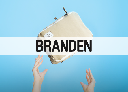 짐의 부피를 줄이듯, 첫 구매도 단순하게